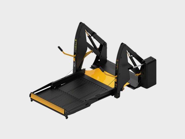 伸缩式悬臂轮椅升降机